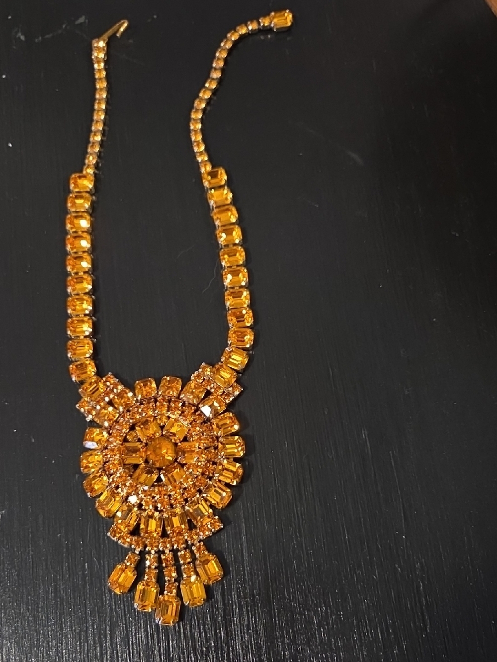 Vintage Amber Crystal Statement Necklace  Stunning Piece - - Picture 9 of 10